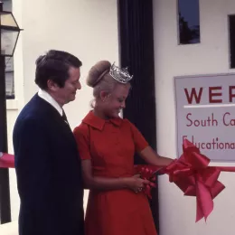 cuts the ribbon for Educational Radio's first transmitter on September 3, 1972.