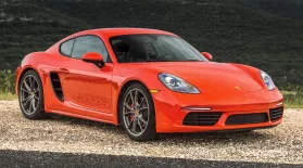 2017 Porsche 718 Cayman & 2017 Volvo S90: asset-mezzanine-16x9