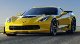 2015 Chevrolet Corvette Z06 & 2015 Nissan Murano: asset-mezzanine-16x9