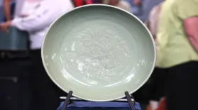 Appraisal: Early Ming Dynasty Celadon Charger: asset-mezzanine-16x9