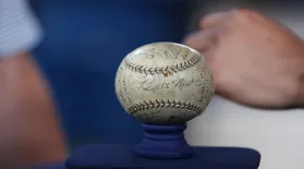 Appraisal: 1923 New York Yankees-signed Baseball: asset-mezzanine-16x9