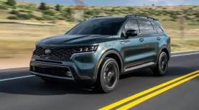 2021 Kia Sorento & 2021 Porsche 911 Turbo: asset-mezzanine-16x9