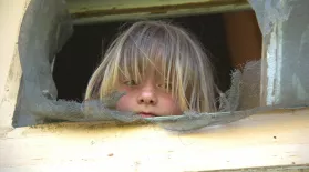 Poor Kids [2012]: asset-mezzanine-16x9