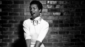 Learn why Maya Angelou signed with Porgy and Bess: asset-mezzanine-16x9