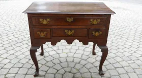 Appraisal: Queen Anne Walnut Dressing Table, ca. 1745: asset-mezzanine-16x9