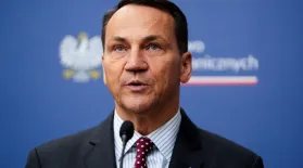 Polish foreign minister: Ukraine has right strike in Russia: asset-mezzanine-16x9