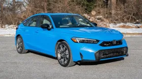 2025 Honda Civic Hybrid & Si & 2025 Nissan Kicks: asset-mezzanine-16x9