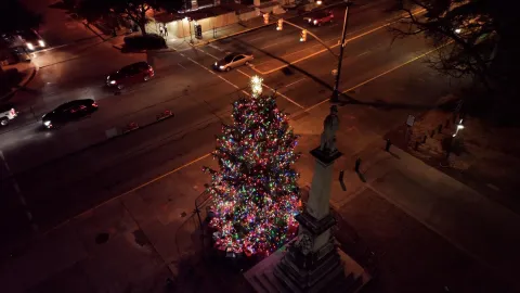 From the Sky: The State Christmas Tree: asset-mezzanine-16x9