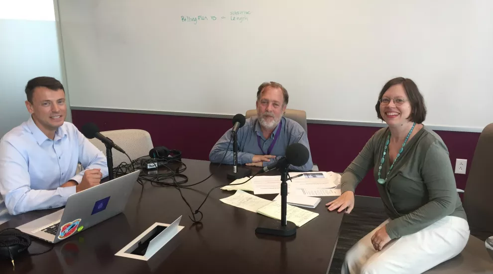 Host Gavin Jackson (L) speaks with Greenville News reporters Kirk Brown and Nikie Mayo (R)