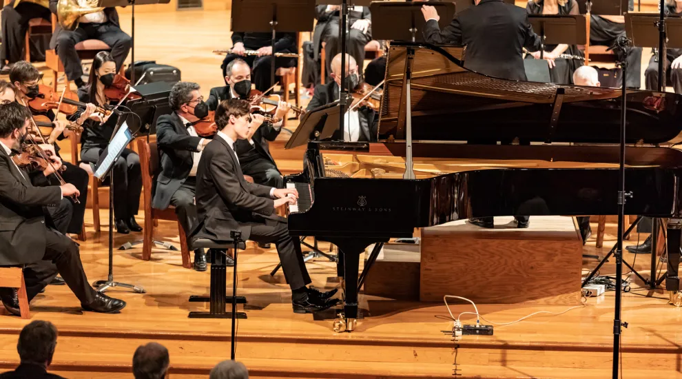 2022 HHIPC First Prize Winner Jaeden Izik-Dzurko performs Rachmaninoff's Piano Concerto No. 3 alongside the Hilton Head Symphony Orchestra under John Morris Russell