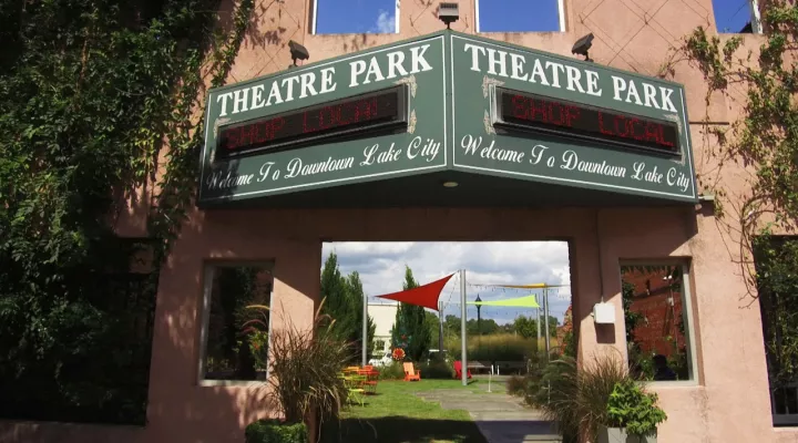 Theater Park