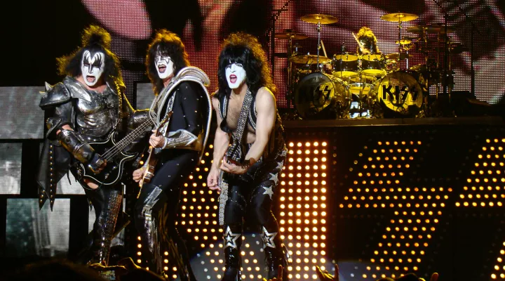 A collection of more than 400 items relating to the career of the rock band KISS has been donated to the University of South Carolina music library.