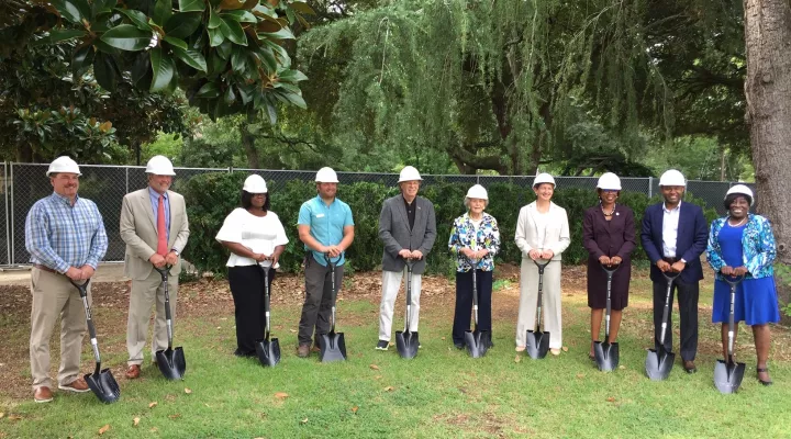  Columbia's Historic Hampton-Preston Mansion has broken ground on a $2.5 million state-of-the-art greenhouse.
